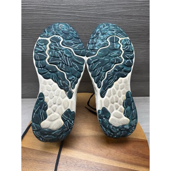 New Balance Fresh Foam Arishi V4 Running Shoe Womens 9 - Picture 8 of 10